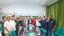 Prof. Dr. Zudan Arif Fakrulloh, SH., MH., di KAHMI Center, depan Taman Nukila Kota Ternate. 