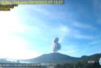 Erupsi gunung ibu. (Dok: Badan Geologi PVMBG) 