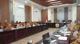 Rakor pengendalian inflasi diikuti oleh Wakil Wali Kota Tidore Kepulauan Ahmad Laiman. 