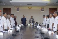 Wali Kota Muhammad Sienn saat menghadiri kegiatan di BI Malut. 