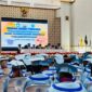 Suasana kegiatan Wisuda ke-VII UNIBRAH TIDORE yang berlangsung di aula Nuku Kantor Gubernur Maluku Utara. 