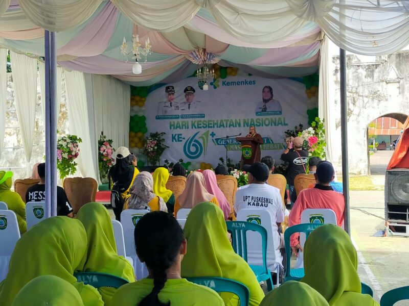 Kepala Dinas Kesehatan Kepulauan Sula, Suryati Abdullah saat memberikan sambutan. 