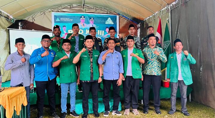 Pengurus GP Ansor Cabang Tidore melakukan kegiatan PKD-III. 