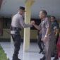 Staf Ahli Walikota bidang Ekonomi Pembangunan dan Keuangan Abdul Hakim Adjam, S.IP, M.Si menghadiri Apel Gelar Pasukan Operasi Lilin Kie Raha 2025 di Polresta Tidore Kelurahan Goto Kecamatan Tidore. 