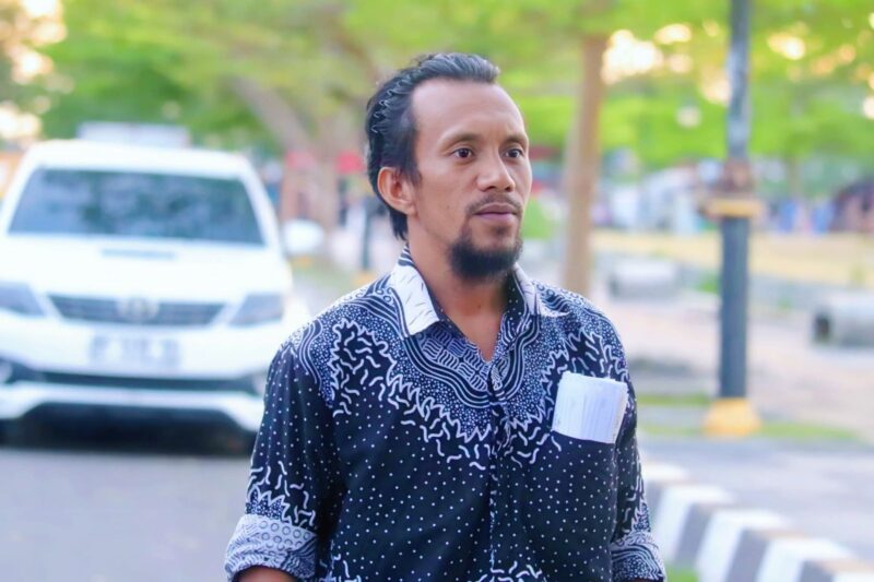 Indra Abidin, S. Pd,. M. Pd. 