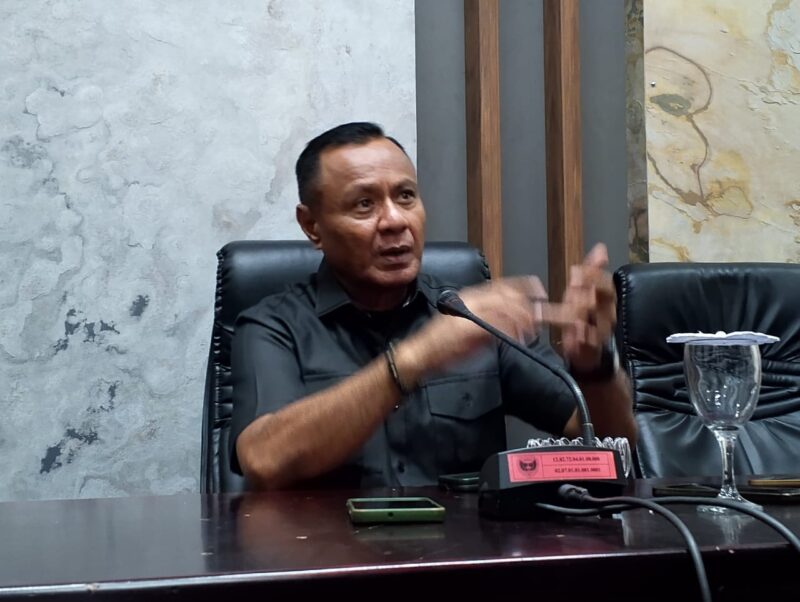 Wali Kota Tidore Kepulauan, Muhammad Sinen. 
