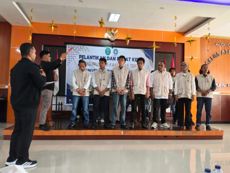 Prosesi pelantikan IKA Teknik Unibrah. 