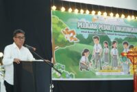 Wakil Wali Kota Tidore Kepulauan, Ahmad Laiman, saat membuka kegiatan Pelajar Peduli Lingkungan. 