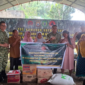 Pangkogabwilhan III, Marsda TNI Joko Sugeng Sriyanto terjun langsung ke lokasi terdampak banjir untuk memberikan bantuan kepada warga. 