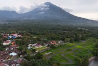 Sirkuit Selawaring difoto menggunakan drone dari atas memperlihatkan viwe yang sangat indah (foto: Nonce)