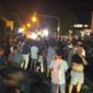 Warga Tomagoba melakukan blokade jalan sebagai aksi tuntunan kepada pihak Polresta Tidore segera melakukan  penanganan. 