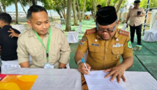 Reformer aksi perubahan OPTIMAL MALUT, Rachmat Hidayat Buamona bersama Sekda Malut, Samsuddin A Kadir
