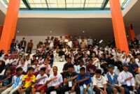 Staf Ahli Gubernur Bidang Ekonomi, Keuangan, dan Pembangunan, Abdullah Assegaf, meresmikan sekaligus membuka Masa Pengenalan Lingkungan Sekolah (MPLS) Tahun Ajaran 2026/2027