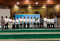 Doa dan zikir bersama dalam rangka menyambut bulan kemerdekaan dipimpin langsung oleh Wagub Malut di Masjid Raya Shafful Khairaat