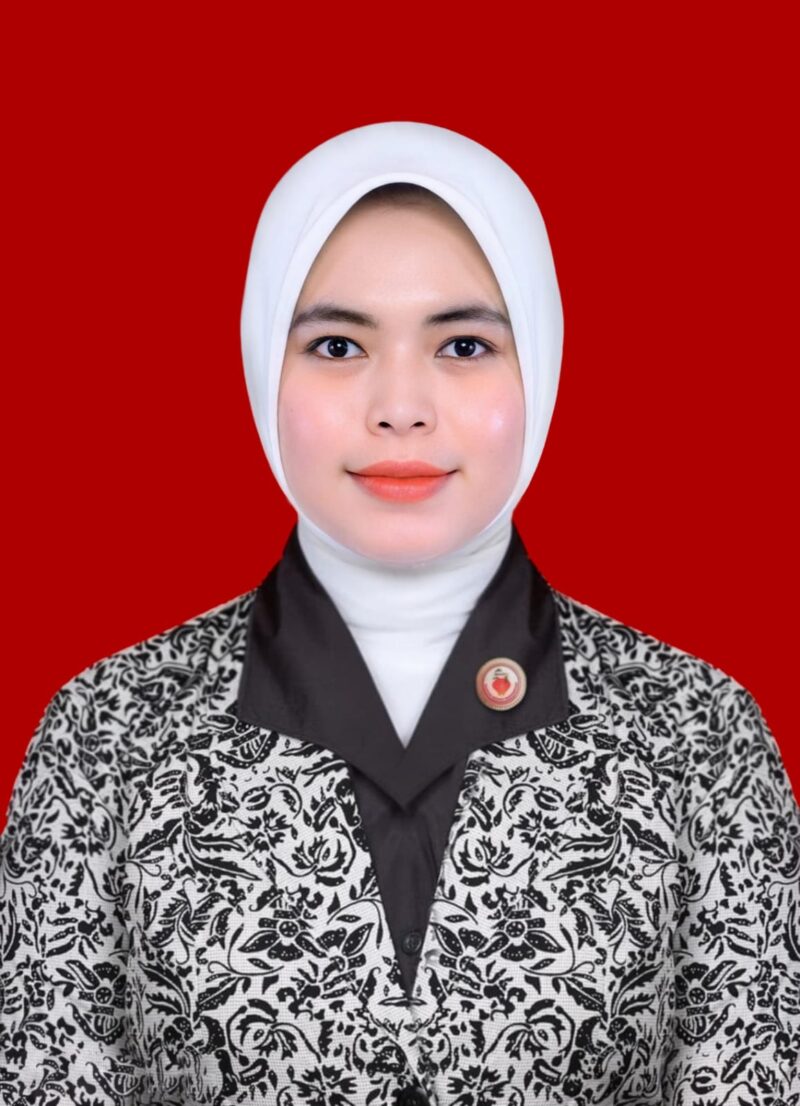 Bidan RSUD Sanana, Sudarti Arman