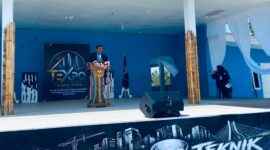 Rektor Unibrah Sarbaini A Karim saat membuka kegiatan Teknik Expo yang berlangsung di Desa Garojou