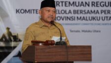 Wakil Gubernur saat membuka Pertemuan Reguler KPBP Tuna Provinsi Maluku Utara.