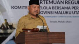 Wakil Gubernur saat membuka Pertemuan Reguler KPBP Tuna Provinsi Maluku Utara.