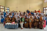 Anggota DPRD Provinsi Maluku Utara, Astri Tiarasari Yasin melakukan kegiatan SMK Negeri 8 Halmahera Tengah