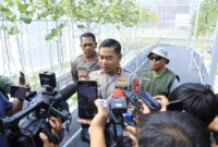 Kapolda Maluku Utara Irjen Pol Arif Budiman, S.I.K., M.H., turun langsung memanen melon bersama para Pejabat Utama (PJU) Polda Maluku Utara, Kapolres jajaran, serta Bhayangkari.