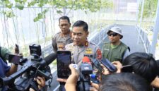 Kapolda Maluku Utara Irjen Pol Arif Budiman, S.I.K., M.H., turun langsung memanen melon bersama para Pejabat Utama (PJU) Polda Maluku Utara, Kapolres jajaran, serta Bhayangkari.