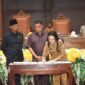 Gubernur Sherly melakukan penandatanganan Keputusan DPRD dan Berita Acara Persetujuan Bersama antara Gubernur Maluku Utara dan DPRD Provinsi Maluku Utara terhadap Ranperda tentang Perubahan APBD Tahun Anggaran 2026.
