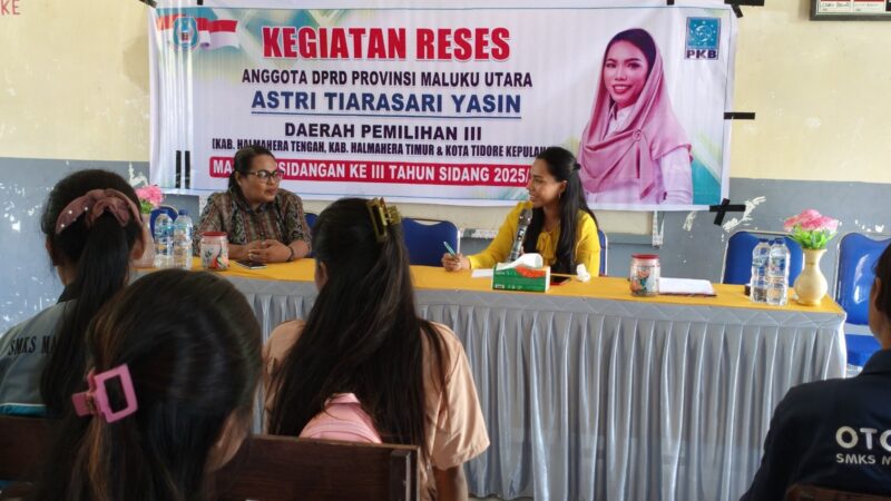 Astri Tiarasari Yasin saat melakukan kegiatan reses di SMK Marhaen Halmahera Timur (Haltim), Kecamatan Wasile Tengah,