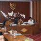 Wagub Malut, Sarbin Sehe saat memimpin Rapat Koordinasi Wilayah (Rakorwil) Persiapan Hakordia 2026