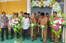 Asisten III, H. Zaidun didampingi Kadinkes, Fiyanti Buamona bersama Tenaga Kesehatan. (Dokumentasi: Am Teapon/marasai.id)